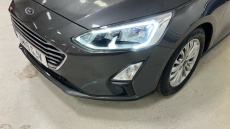 Ford Focus 1.0 EcoBoost 125 Titanium 5dr Petrol Hatchback